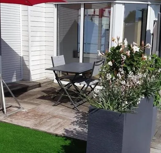 Gite Gites De France - Le Clos Papy Moutons * Saint-Clair-sur-les-Monts